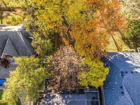 Photo 8 at 125 Steeles Avenue E, Newtonbrook East, Toronto