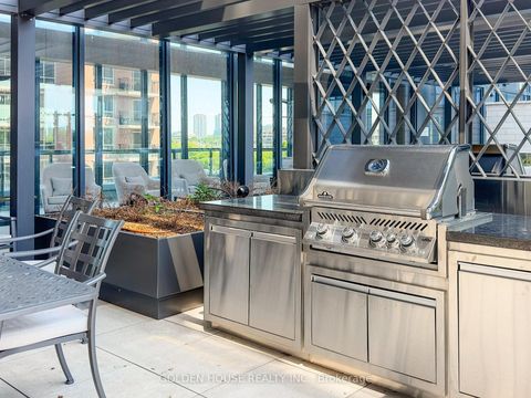 Photo 5 at 1003 - 30 Inn On the Park Drive, Don Mills, Toronto