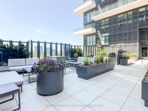 Photo 13 at 1003 - 30 Inn On the Park Drive, Don Mills, Toronto