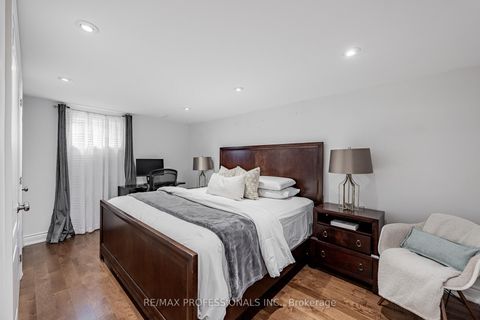 Photo 19 at 108 Avening Drive, Clairville, Toronto