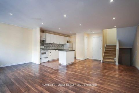 Photo 8 at 204 - 4060 Lawrence Avenue E, West Hill, Toronto