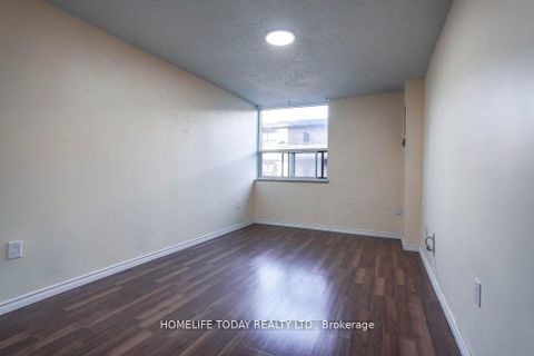 Photo 11 at 204 - 4060 Lawrence Avenue E, West Hill, Toronto