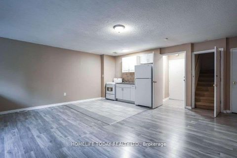 Photo 15 at 204 - 4060 Lawrence Avenue E, West Hill, Toronto