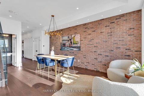 Photo 4 at 257 Borden Street, University, Toronto