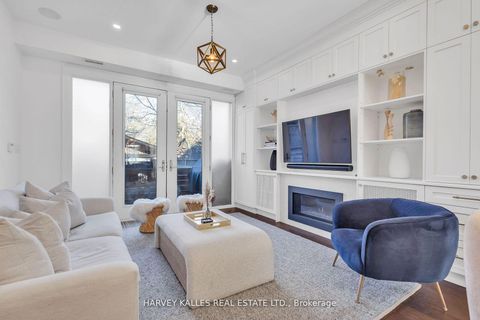 Photo 19 at 257 Borden Street, University, Toronto