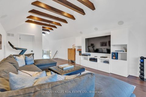 Photo 32 at 257 Borden Street, University, Toronto