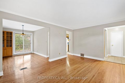 Photo 11 at 3 Ambleside Avenue, Queensway, Toronto