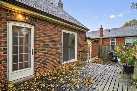 Photo 40 at 3 Ambleside Avenue, Queensway, Toronto