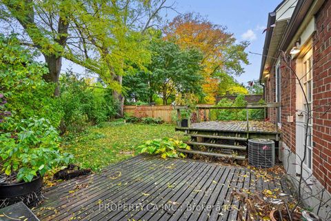 Photo 41 at 3 Ambleside Avenue, Queensway, Toronto