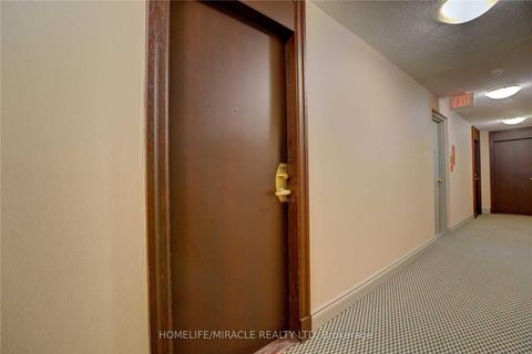 Photo 3 at 1509 - 30 Grand Trunk Crescent, Waterfront Communities C1, Toronto
