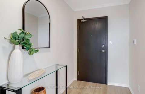 Photo 5 at 536 - 22 Southport Street, Swansea, Toronto