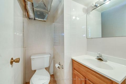 Photo 14 at 136 Anthony Road, CFB, Toronto