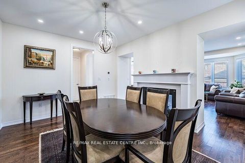 Photo 13 at 323 Harold Dent Trail, GO Glenorchy, Oakville