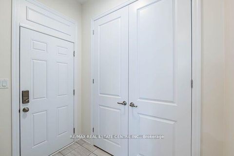 Photo 20 at 323 Harold Dent Trail, GO Glenorchy, Oakville