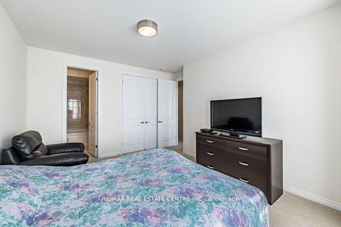 Photo 28 at 323 Harold Dent Trail, GO Glenorchy, Oakville