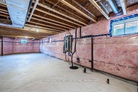 Photo 41 at 323 Harold Dent Trail, GO Glenorchy, Oakville