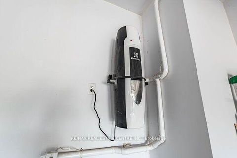 Photo 44 at 323 Harold Dent Trail, GO Glenorchy, Oakville