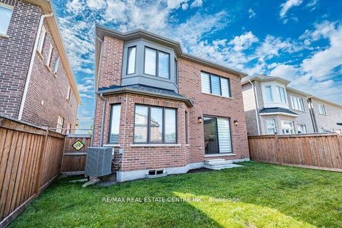 Photo 45 at 323 Harold Dent Trail, GO Glenorchy, Oakville