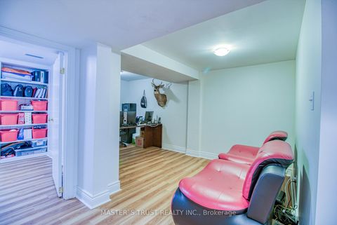 Photo 16 at 20 Valhalla Court, Aurora Village, Aurora