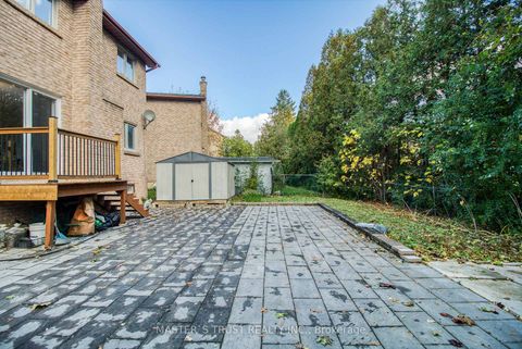 Photo 21 at 20 Valhalla Court, Aurora Village, Aurora