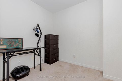 Photo 27 at 57 - 68 Winston Park Boulevard, CFB, Toronto