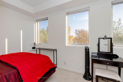 Photo 31 at 57 - 68 Winston Park Boulevard, CFB, Toronto