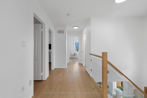 Photo 19 at 2182 Meadowglen Drive, WM Westmount, Oakville