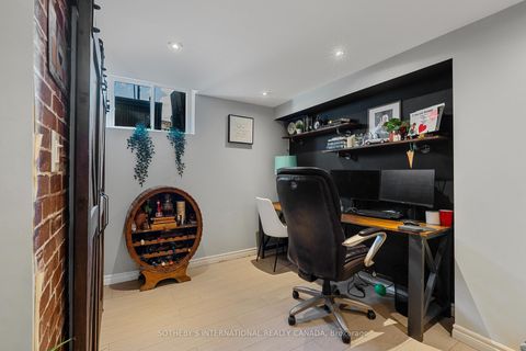 Photo 22 at 2182 Meadowglen Drive, WM Westmount, Oakville