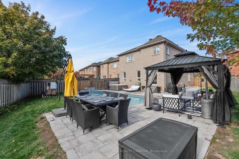 Photo 30 at 2182 Meadowglen Drive, WM Westmount, Oakville