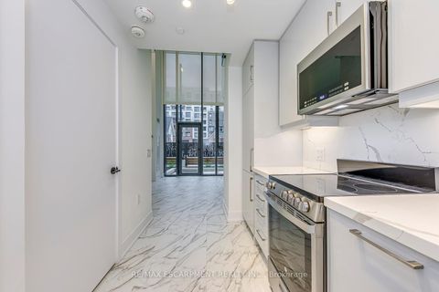 Photo 7 at 112 - 2450 Old Bronte Road, WM Westmount, Oakville