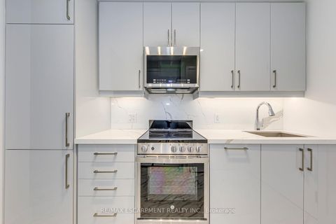 Photo 8 at 112 - 2450 Old Bronte Road, WM Westmount, Oakville