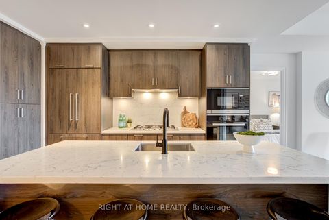 Photo 8 at 410 - 280 HOWLAND Avenue, Annex, Toronto