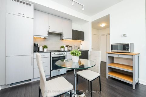 Photo 9 at 1605 - 181 Huron Street, Chinatown, Toronto