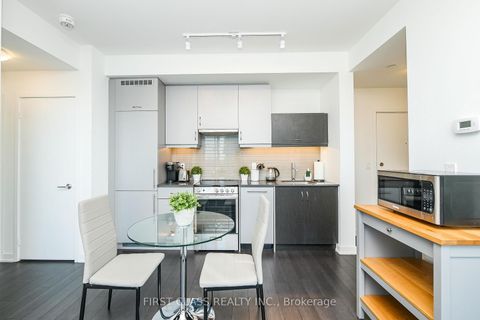 Photo 10 at 1605 - 181 Huron Street, Chinatown, Toronto