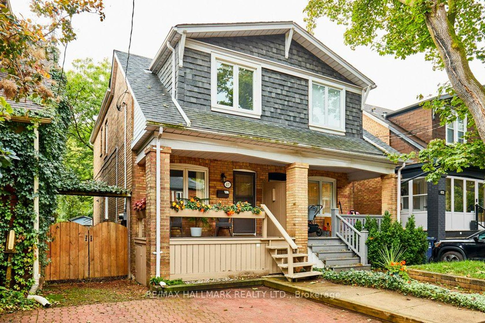 437 Davisville Avenue, Mount Pleasant East, Toronto by Loree Meneguzzi Real Estate 437 Davisville Avenue, Mount Pleasant East, Toronto