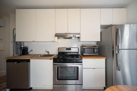 Photo 16 at 151 Wallace Avenue, Junction, Toronto