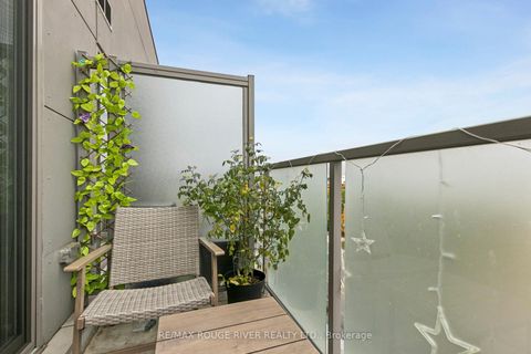 Photo 2 at 612 - 5131 Sheppard Avenue E, Malvern, Toronto