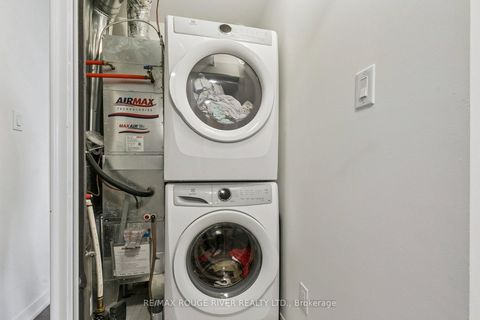 Photo 4 at 612 - 5131 Sheppard Avenue E, Malvern, Toronto