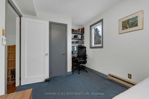 Photo 16 at 93 Catherine Street, Aurora Village, Aurora