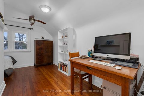 Photo 20 at 93 Catherine Street, Aurora Village, Aurora