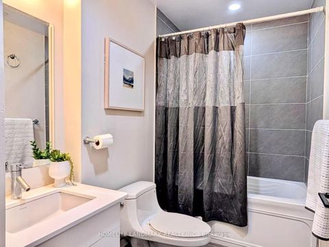 Photo 7 at 2702 - 426 University Avenue, University, Toronto