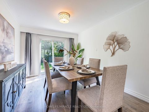 Photo 4 at 7 Chapais Crescent, Centennial Scarborough, Toronto