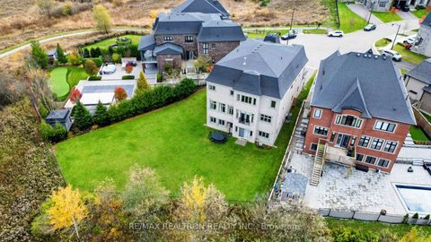 Photo 5 at 56 Ria Court, King City, King