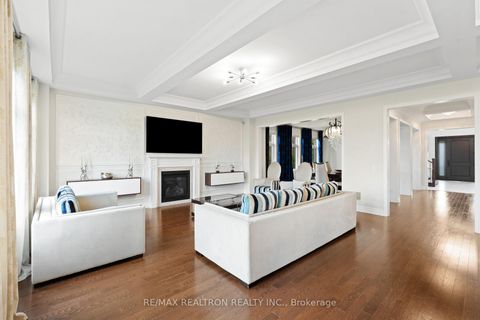 Photo 16 at 56 Ria Court, King City, King