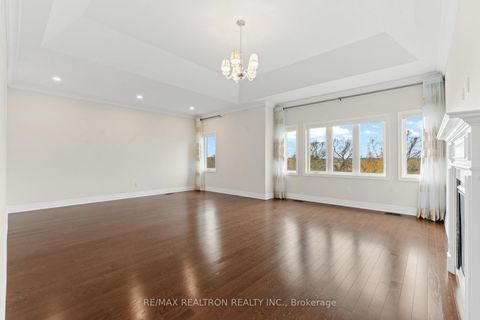 Photo 32 at 56 Ria Court, King City, King