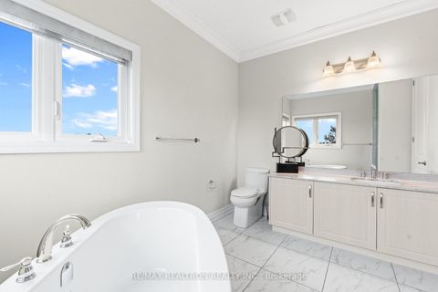 Photo 35 at 56 Ria Court, King City, King