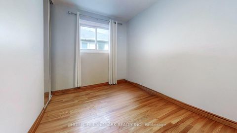 Photo 11 at 313 Hollyberry Trail, Hillcrest Village, Toronto