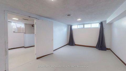 Photo 17 at 313 Hollyberry Trail, Hillcrest Village, Toronto