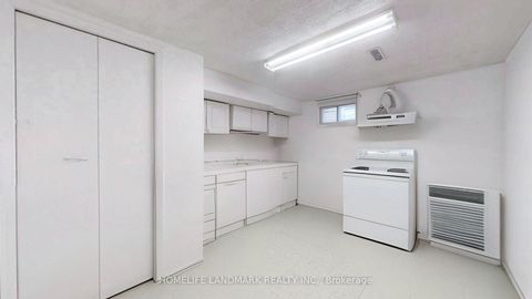 Photo 22 at 313 Hollyberry Trail, Hillcrest Village, Toronto