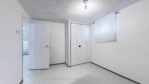 Photo 24 at 313 Hollyberry Trail, Hillcrest Village, Toronto